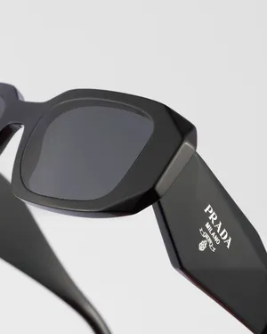 Sunglasses . New0