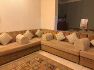 طقم كنب للبيع