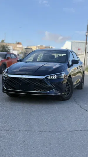 BYD Qin Plus DM-i 2026 فل كامل  بطارية كبيرة  مواصفات خليجية  زيرو كم  تمويل 90% على الهوية