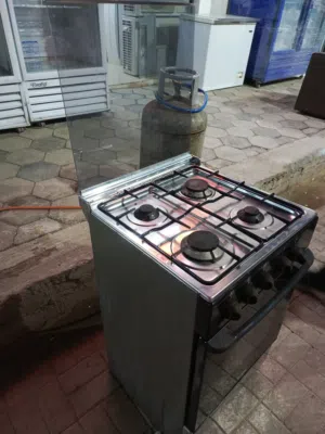 , gas stove available,,