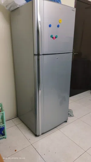 Toshiba 400-500Lt double door fridge good condition