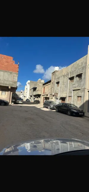 منزال للبيع و عرض تجاري