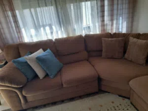 طقم كنب الدب كورنر بحالة جيدة