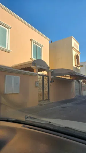 للايجار فيلا