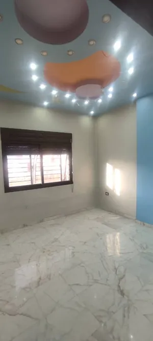 3 Bedrooms . Unfurnished . Monthly0