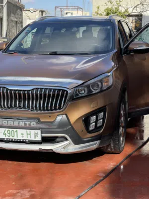 Used Kia Sorento in Hebron