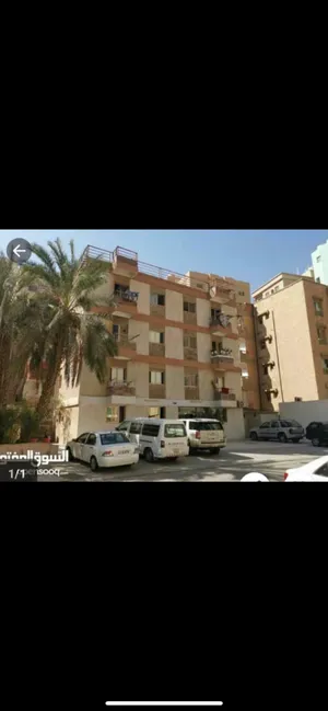 200 m2 2 Bedrooms Apartments for Rent in Hawally Salmiya