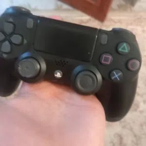 يد ps4 استعمل انضيف بي100