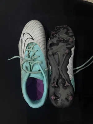 Nike phantom size 44.5