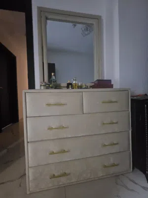 Suede fabric beige Bedroom Dresser Vanity Drawers mirror