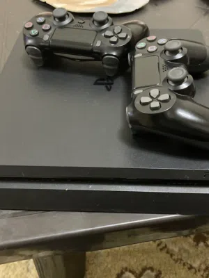 بلاستيشن فور سليم جهاز بيجنن ونظيف والصلاة على النبي مع ألعاب بتجنن GTA اونلاين وكتير