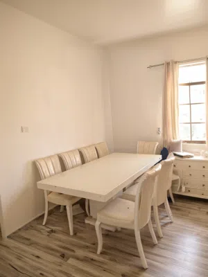 Dining Table (Muscat Furniture)