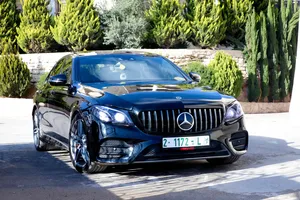 used-mercedes-benz-e-class-in-hebron