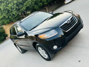 Used Hyundai Santa Fe in Tripoli