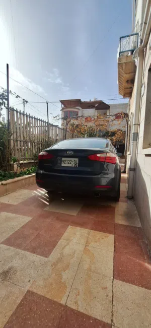 كيا-سيراتو-2013-سحب-شركه-فل-اضافات-فتحة-حساسات-امامي-حساسات-خلفي-تحكم-سترنج-مثبت-سرعة-كمرا-خلفيه