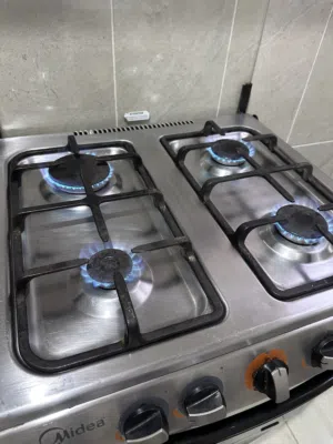 غاز مع الاسطوانه