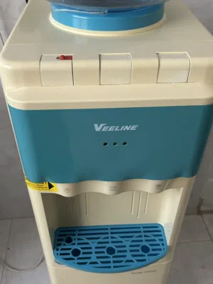 براد ماي ثلاجة من شركة VEElINE استخدام شخصي نظيف جدا للبيع