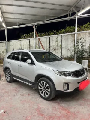 كيا سورنتو 2013