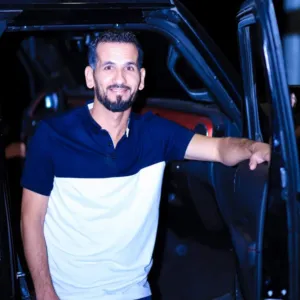 ناجي حسن محمود الشاعر 