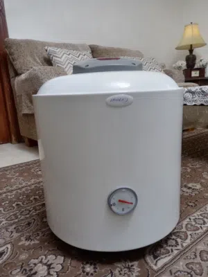 مباع غيزر كهرباء سعودي  50 لتر