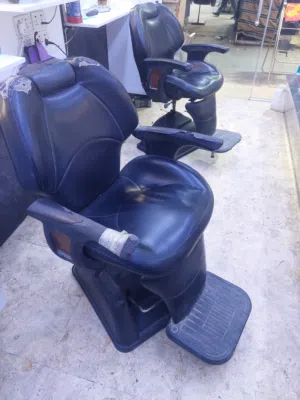 كراسي حلاقة عدد  2  للبيع