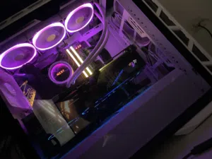 High end pc 4090 used like newتجميعه كومبيوتر للبيع