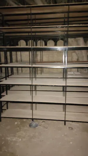 shelf stand