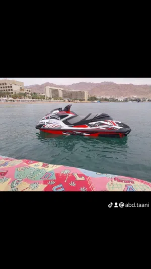 قوارب للبيع وجتسكي يماها
