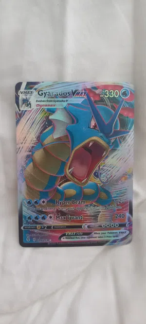 gyarados Vmax