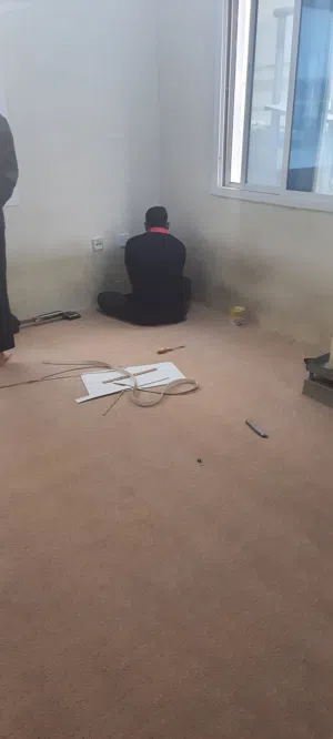 توريد و تركيب جميع انواع السجاد المنزلي والمكتبي وكذلك سجاد المساجد السعودي والتركي والايراني