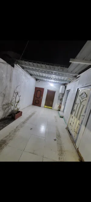 85 m2 2 Bedrooms Townhouse for Sale in Basra Maqal