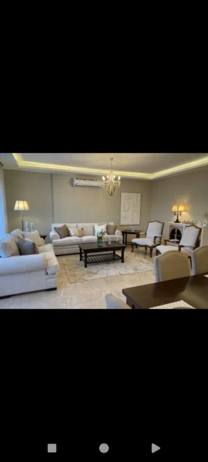 200 m2 4 Bedrooms Apartments for Rent in Amman Abdoun