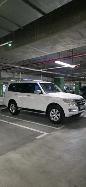 Mitsubishi Pajero 2016