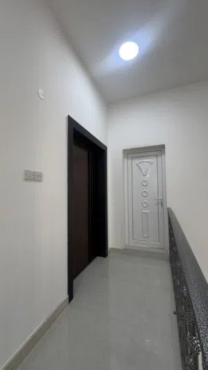 200 m2 3 Bedrooms Apartments for Rent in Muscat Amerat