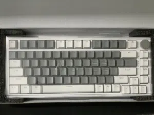 كيبورد Ajazz AK820 Yellow switches