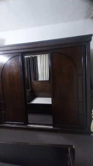 خزانة وتخت