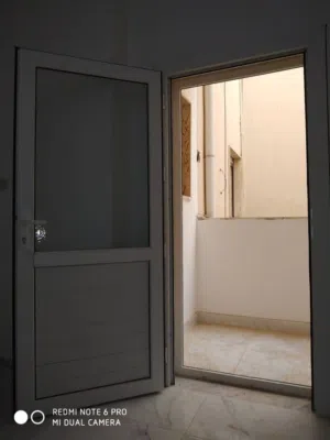 شقه جديده للبيع