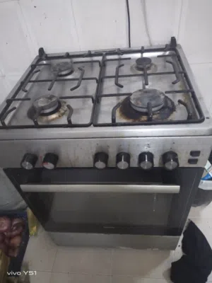 طباخ بالفرن