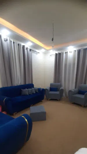 طقم كنب نظيف