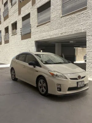 Used Toyota Prius in Amman
