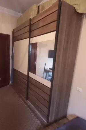 متاح دولاب تركي 2.80*2.40 مستعمل