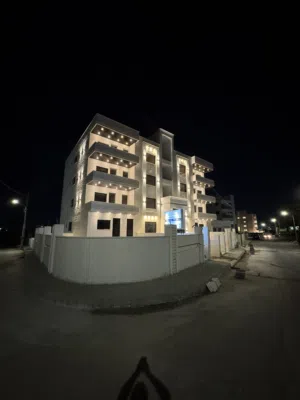 185 m2 3 Bedrooms Apartments for Sale in Amman Al Muqabalain
