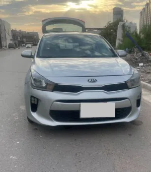 Kia rio2018 للبيع