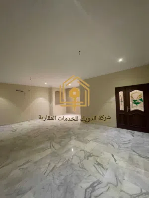 شقة / للإيجار / مميزة / 3نوم / 325م / مطلة / موقع مميز / السابع