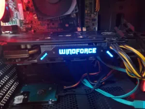كرت شاشة gtx960 2g للبدل فقط على كرت rx580   مع دفع فرقيه الكرت وكالة بعده وحرارتو ممتازه