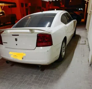 دودج تشارجر  2009 للبيع او للبدل بسيارة صغيرة