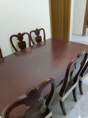 طاولة سفرة 6 مقعاد