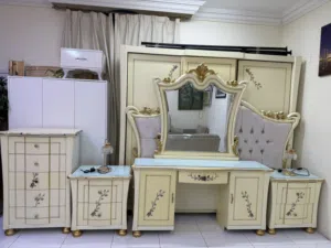 Full bedroom set for sale very good condition.