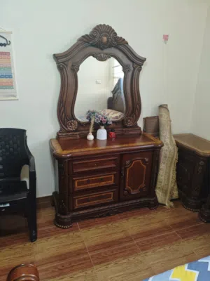 غرفة نوم مفرد ونص بحالة جيدةجدا