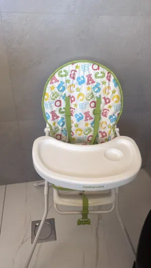 كرسي طعام mother care